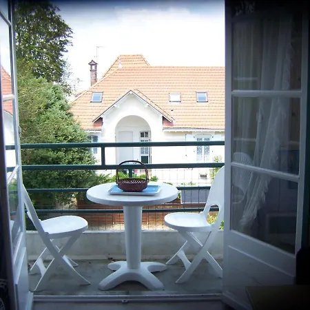 Les Tilleuls * Le Pouliguen